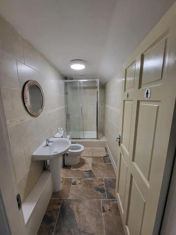 Dublin Packet - Single Room 3 โฮลีเฮด ภายนอก รูปภาพ