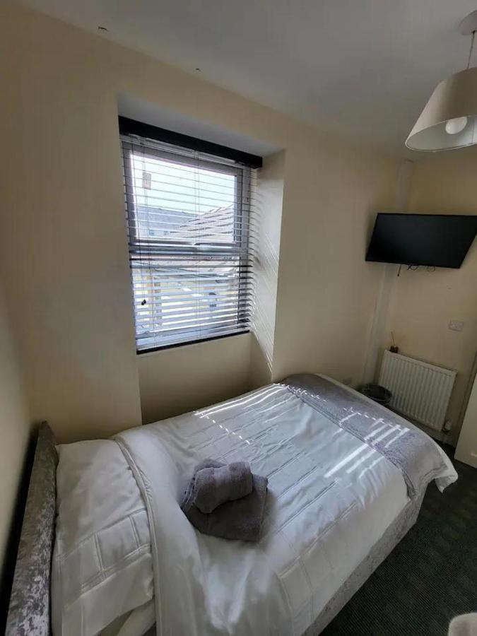 Dublin Packet - Single Room 3 โฮลีเฮด ภายนอก รูปภาพ